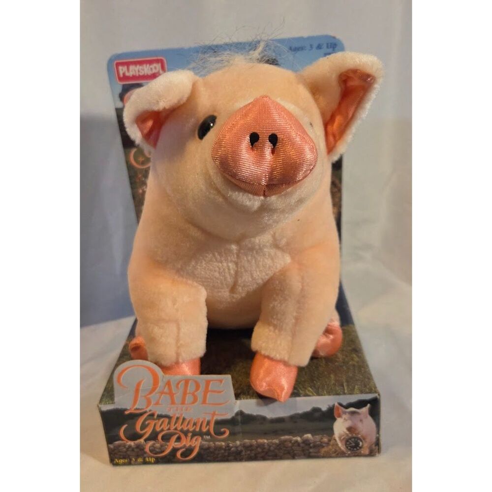 Vintage Babe the Gallant Pig - Original Carded Stuffed Animal – 1990s Movie Toy